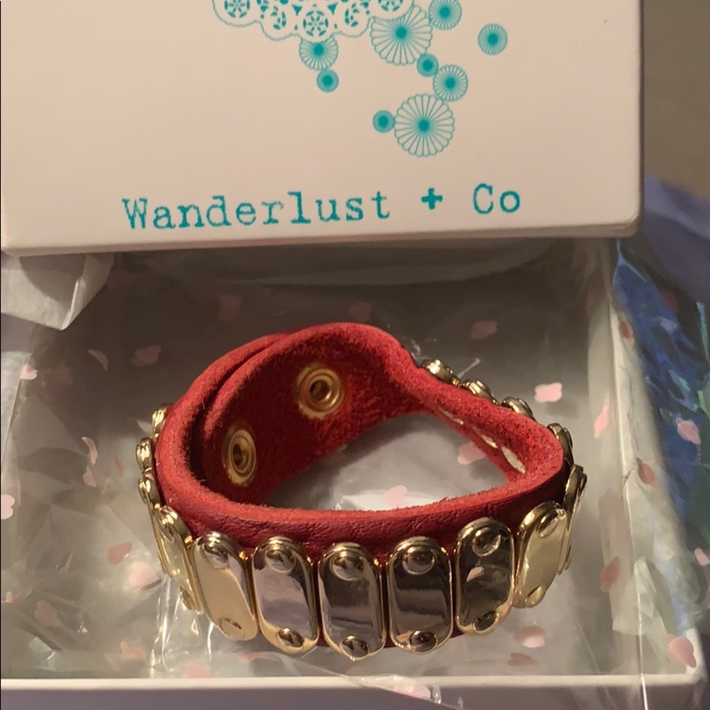Wanderlust red bracelet